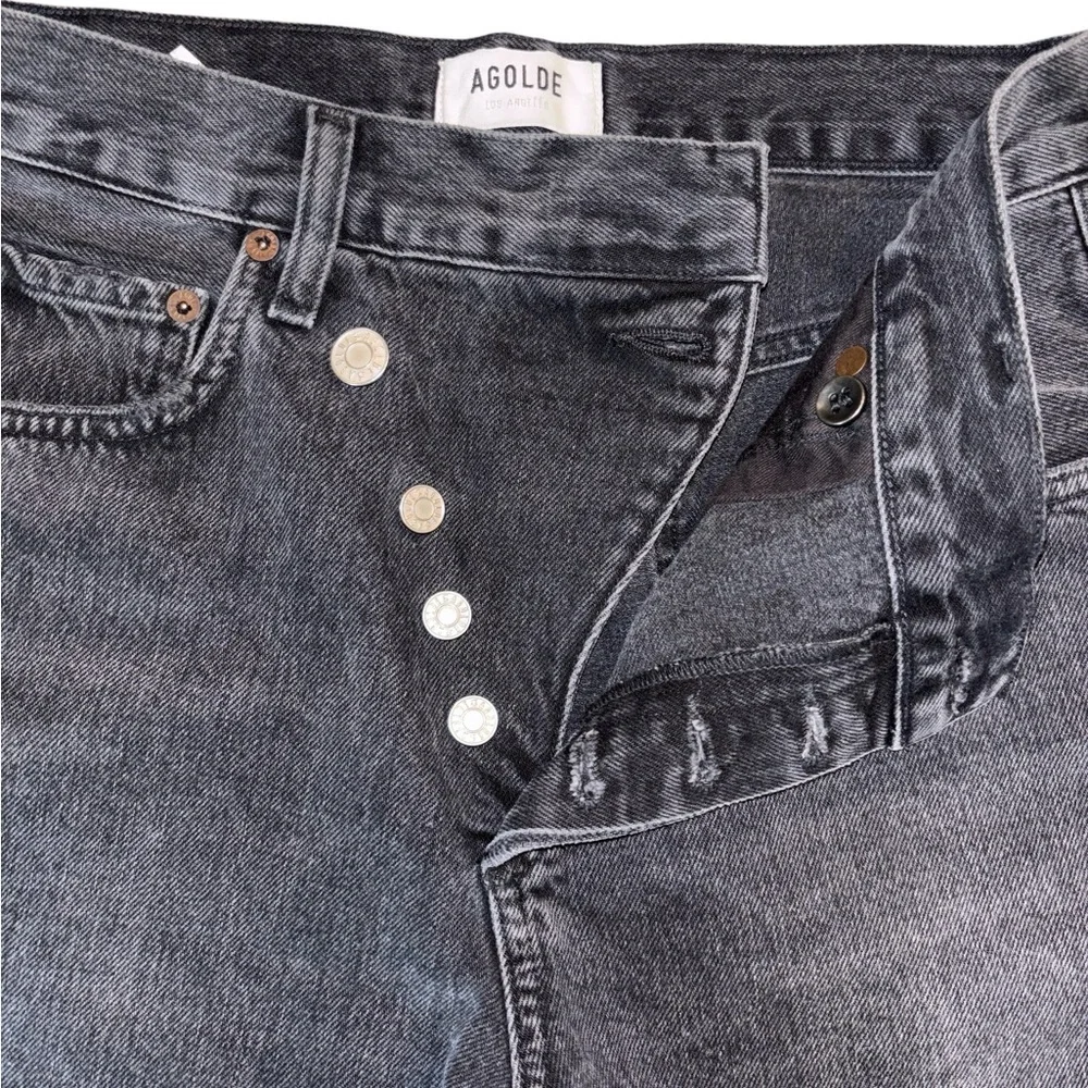 Agolde cross cross distressed Frayed Jean Shorts - Picture 3 of 5